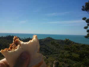 Thunfischsandwich mit Aussicht