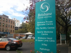 Im Privatspital bekommt man ALLES. Sogar Röntgen